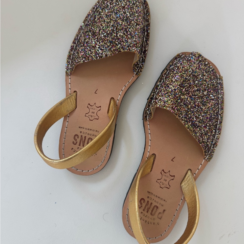 Handmade in Spain leather Gold and Multiglitter Sandals - size 7/37